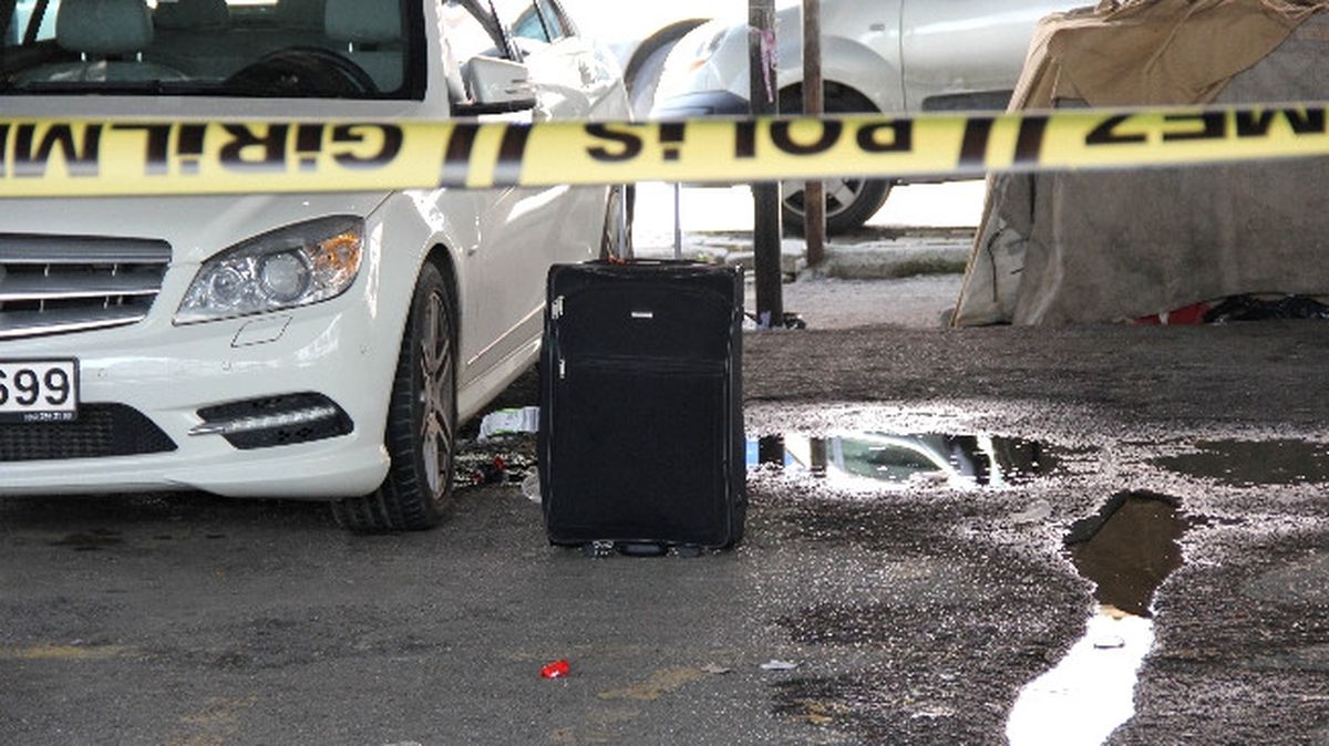 Gurbetcinin Unuttuğu Valize Bomba Müdahalesi