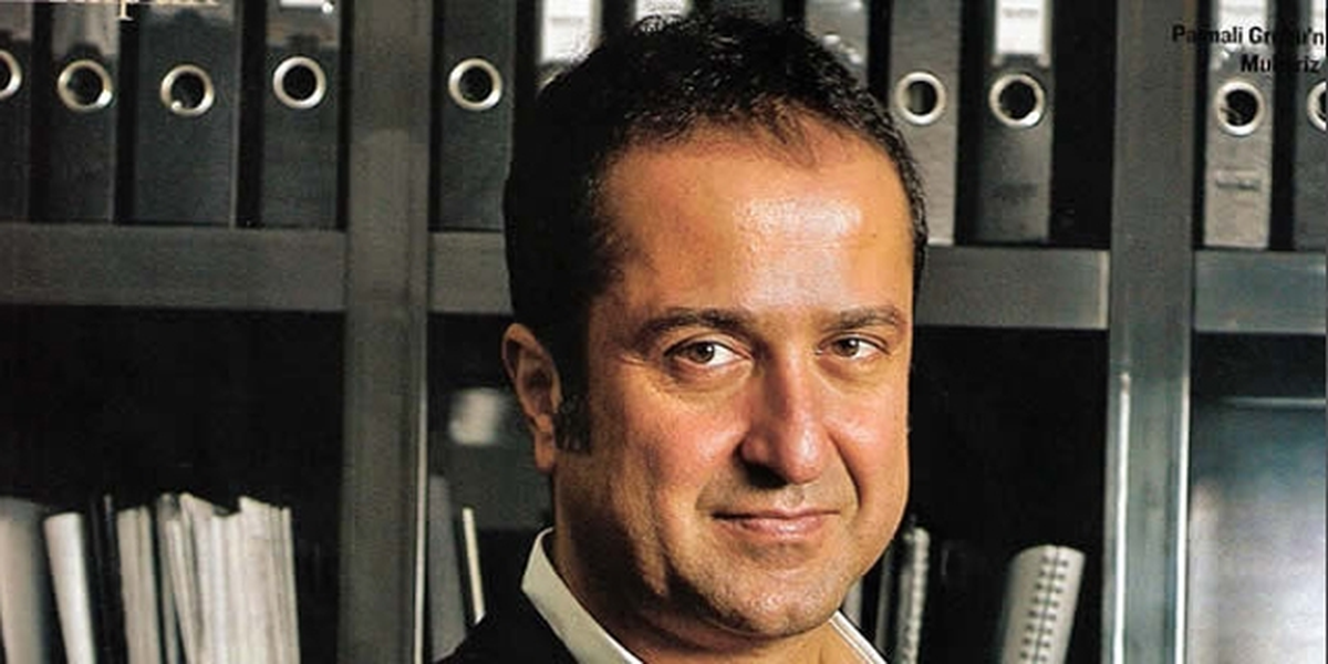 Hediyesini Tuvalette Denedi