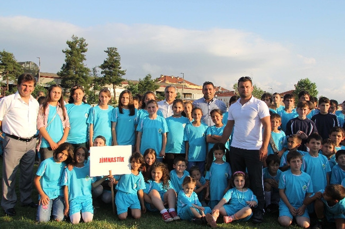 Hendek Yaz Okullarının Açılışına Hamza Yerlikaya da Katıldı