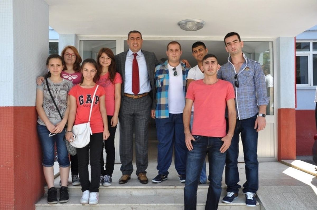 İlk Gençlik Kafilesi Yola Çıktı