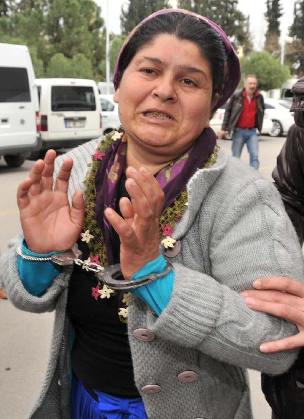 Kızını Taciz Eden Kocasını Öldürdü