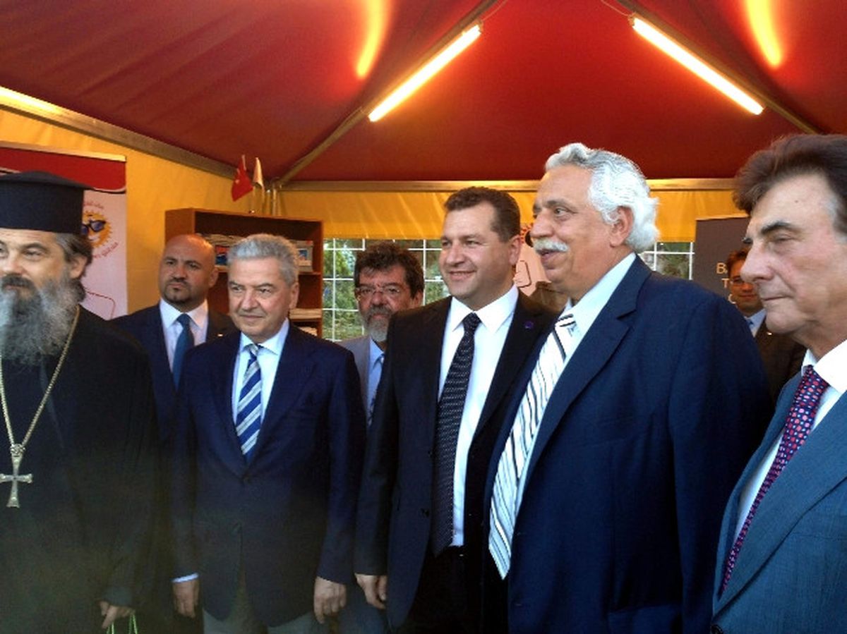 Midilli\'de, "Türk - Yunan" Dostluğu