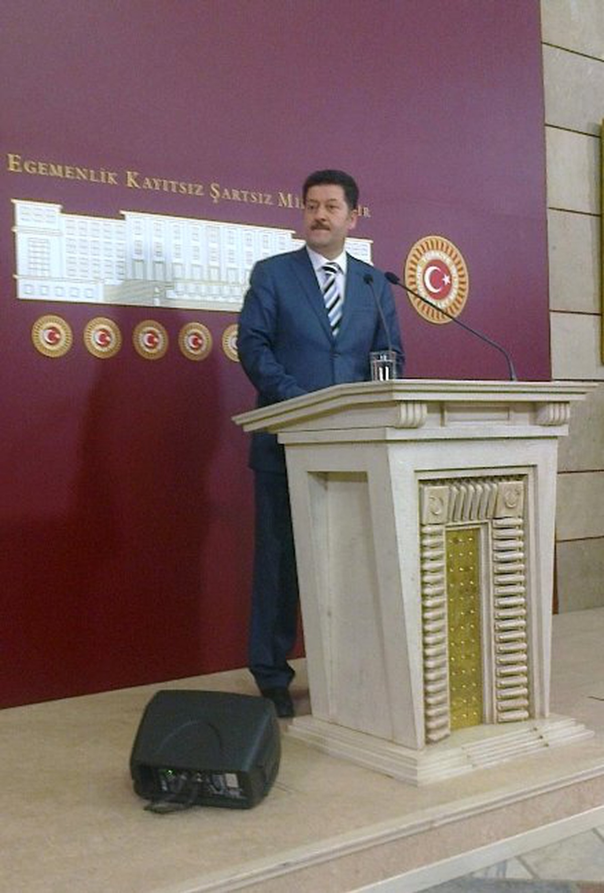 Milletvekili Kinay: 'Seyitömer Termik Santrali'nin Devir Sözleşmesi İmzalandı'