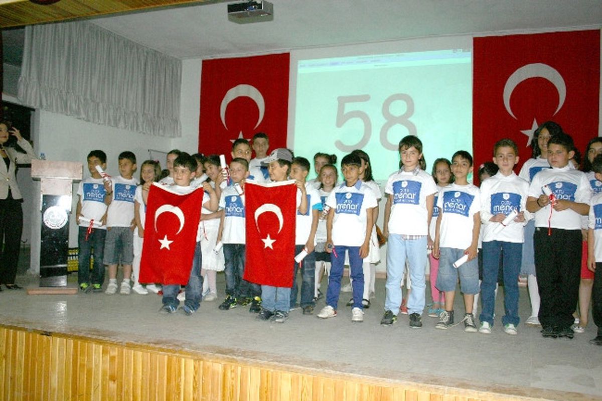Minik Dahiler İzleyenleri Hayran Bıraktı