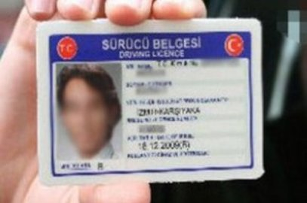 Sahte Kimlikle Otomobil Kiralama İddiasına Gözaltı