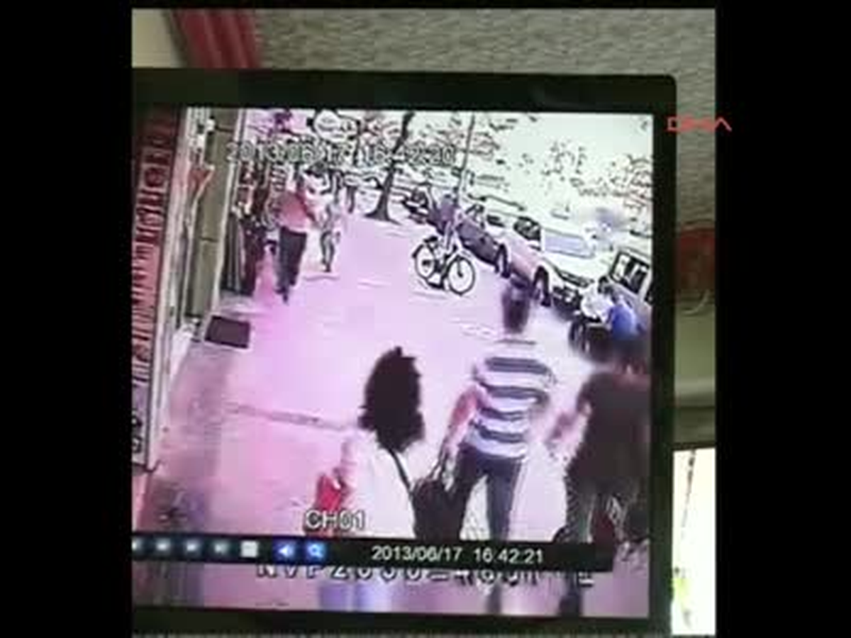 Saldırı Anı Güvenlik Kamerasında