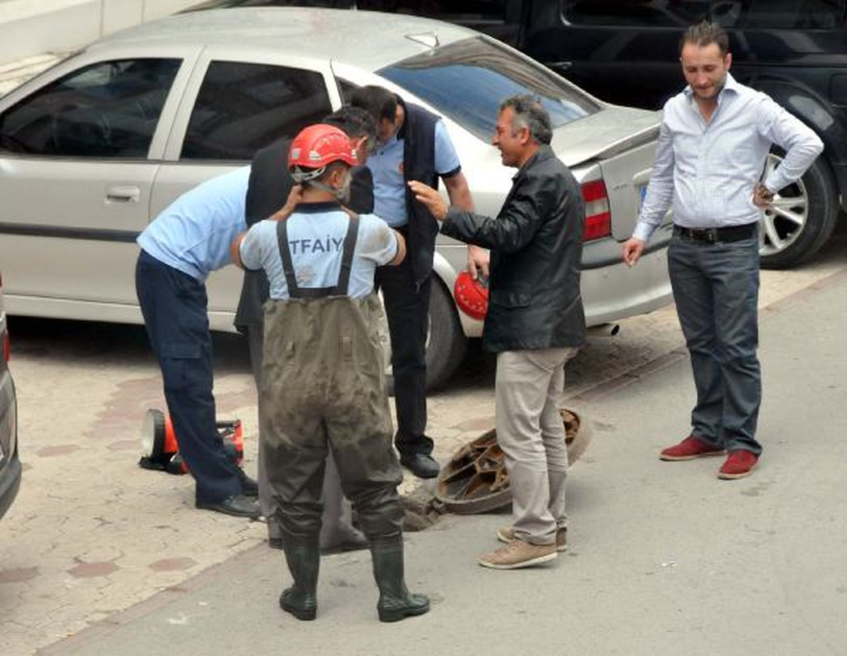 Sivas\'ta Polisin \'Yeraltı\' Kontrolü