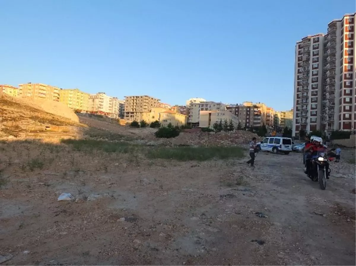 Tinercilerin Kullandığı Mağaralar Mahallelilerin Korkulu Rüyası Oldu