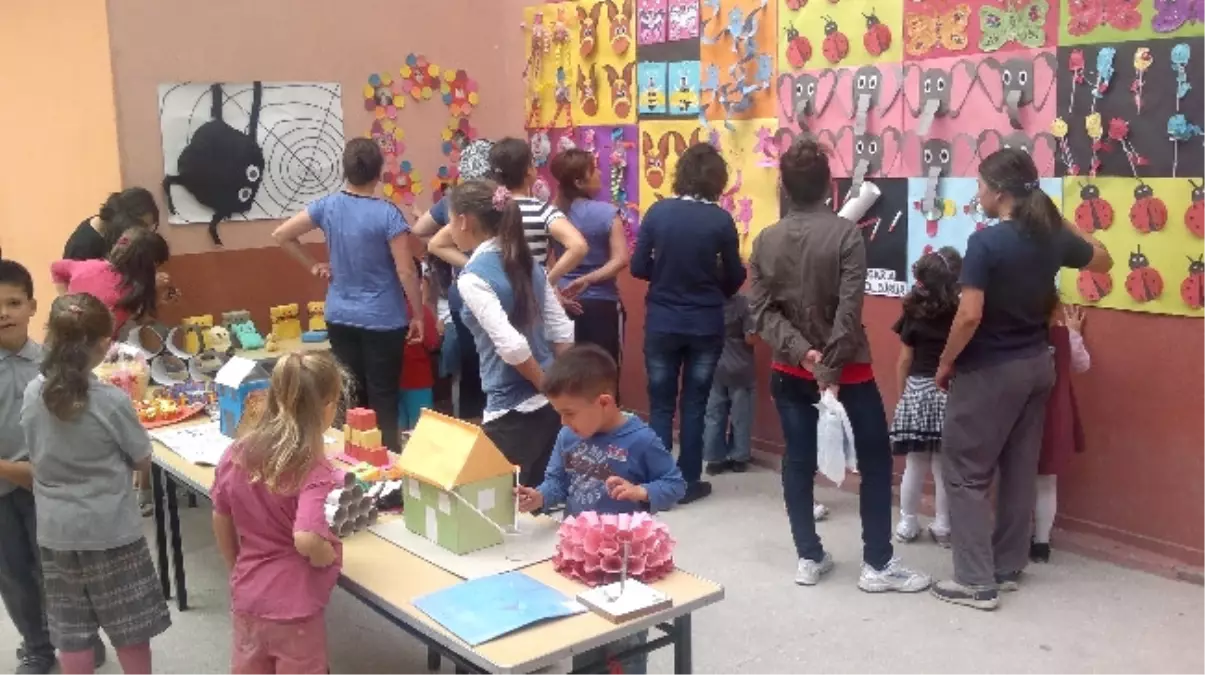 Türkali İlköğretim Okulunda Teknoloji Tasarım ve Anasınıfı Sergisi