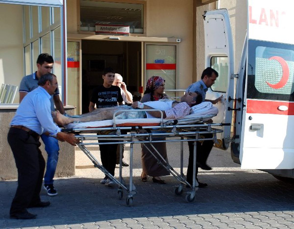 Yüksek Gerilim Hattına Kapılan Boyacı Yaralandı