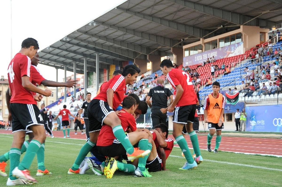 17. Akdeniz Oyunları Futbol Müsabakası