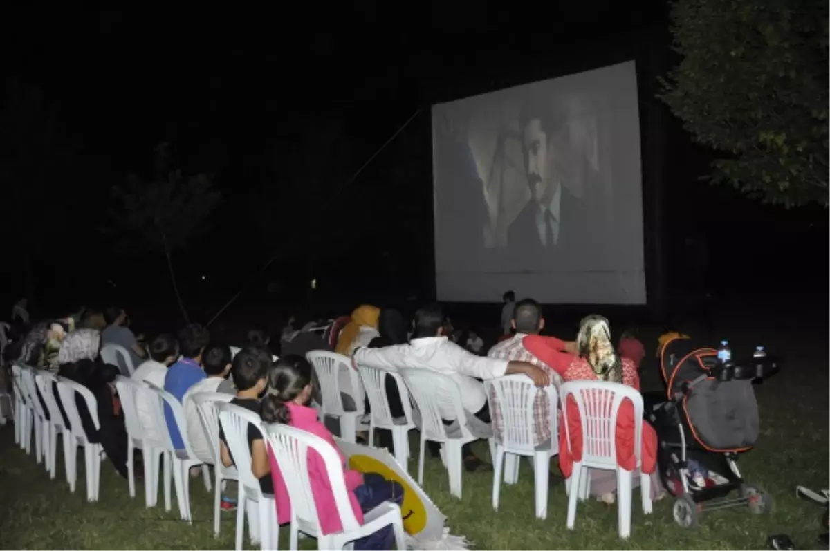 Açık Hava Sinema Günleri Başladı