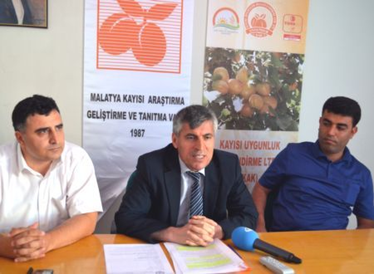 Akçadağ\'da İyi Tarım Yapılan Bahçeler Belgelendirilecek