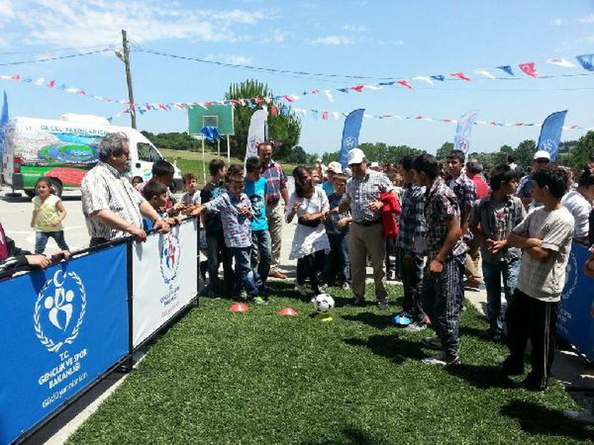 Alaçam\'da Spor Şenliği