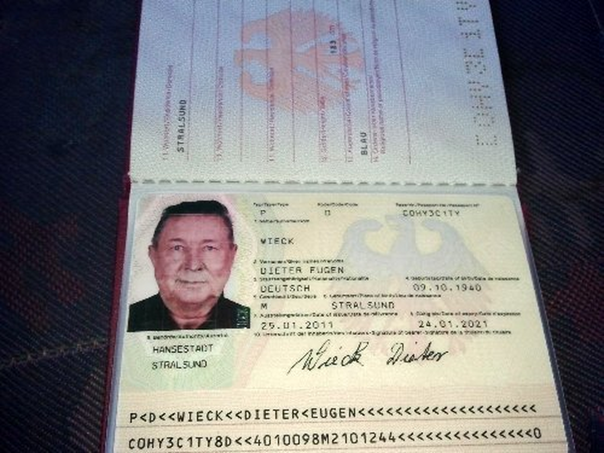 Alman Turist Otel Odasında Ölü Bulundu