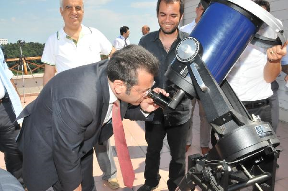 Engelli Öğrenciler Gözlemevinde