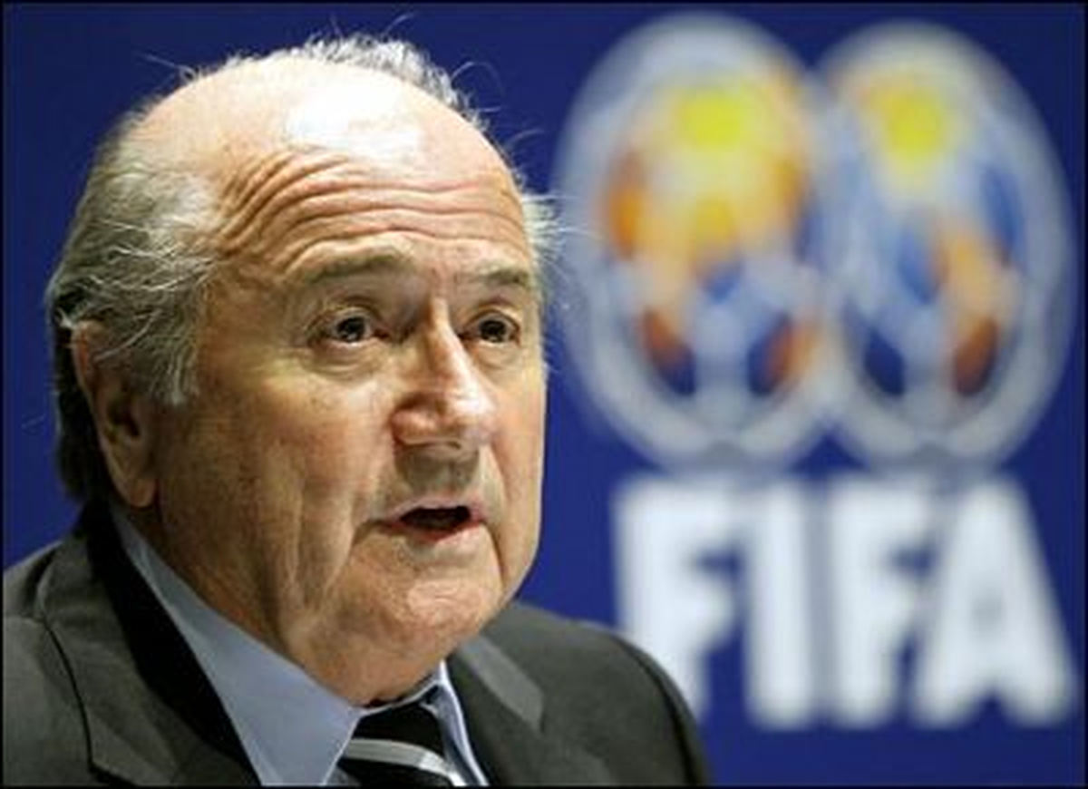 Başlama Vuruşunu Blatter Yapacak
