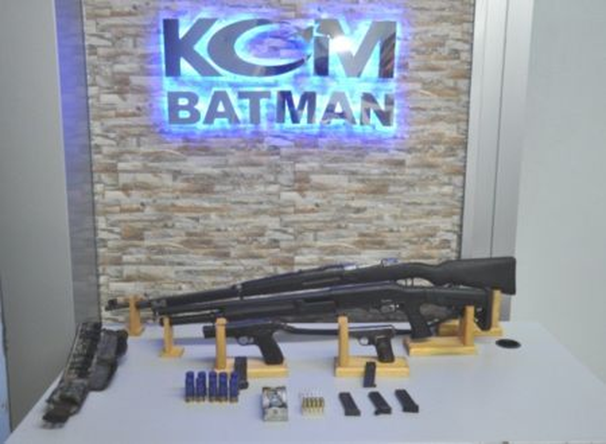 Batman\'da 4 Ruhsatsız Silah Ele Geçirildi