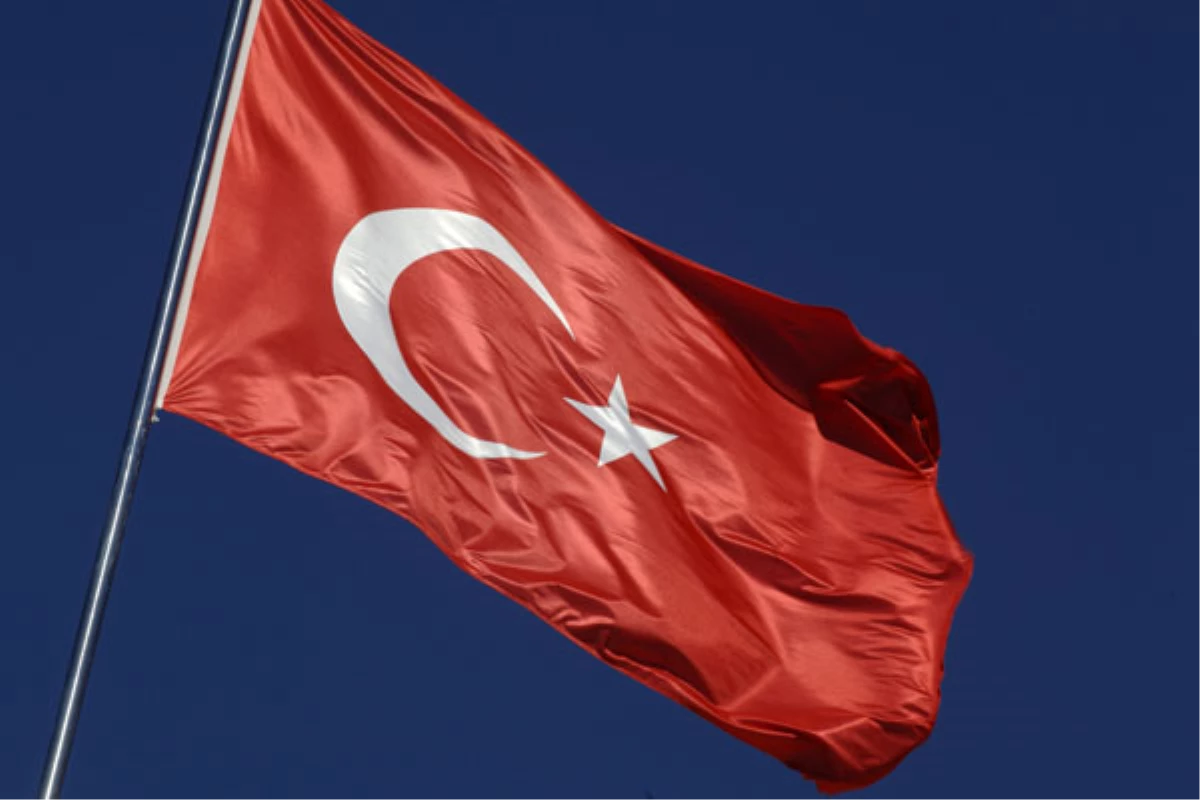Birecik Türk Bayrakları ile Donatılıyor