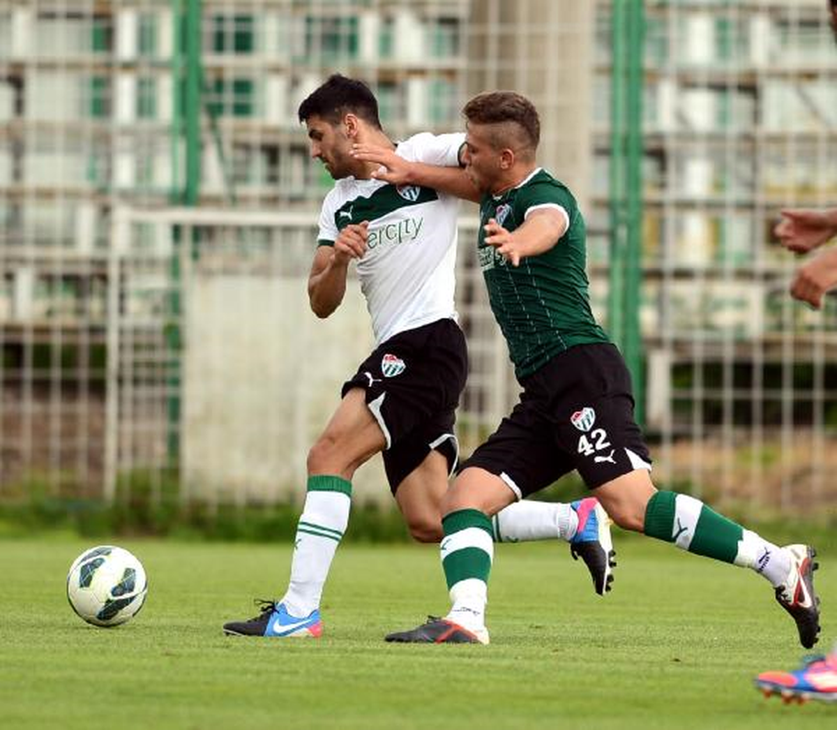 Bursaspor Yarın Topbaşı Yapıyor