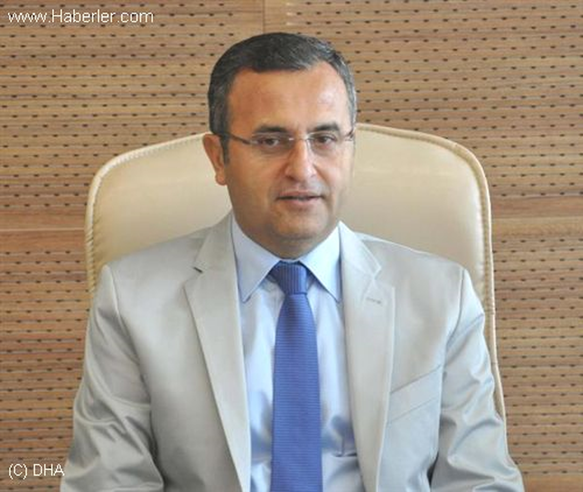 Denizli\'de Eğitime Hayırsever Desteği
