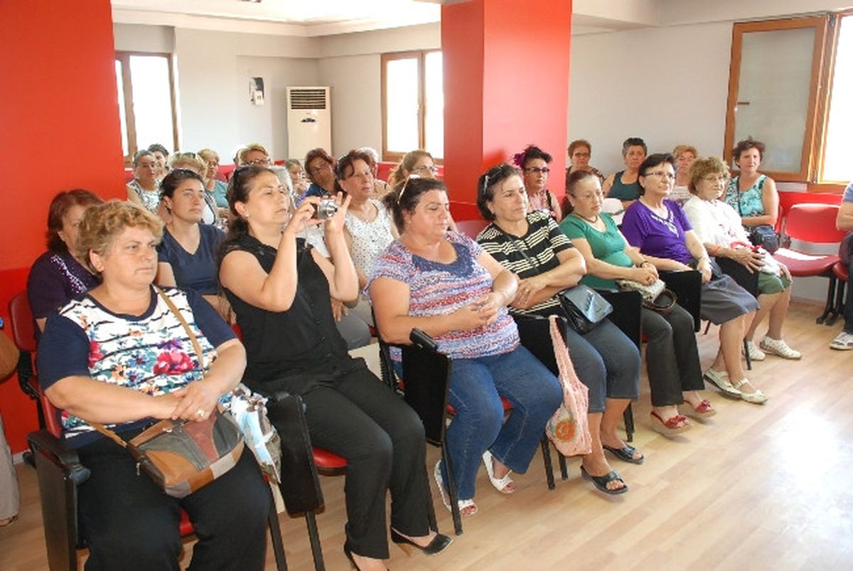 Didim CHP'den Biber Gazına Karşı İmza Kampanyası