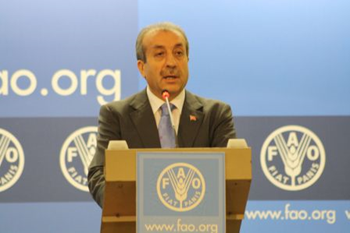 Gıda Tarım ve Hayvancılık Bakanı Eker, İtalya\'da