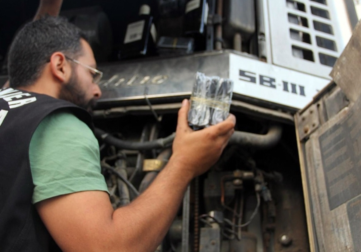 502 Adet Kaçak Cep Telefonu Ele Geçirildi