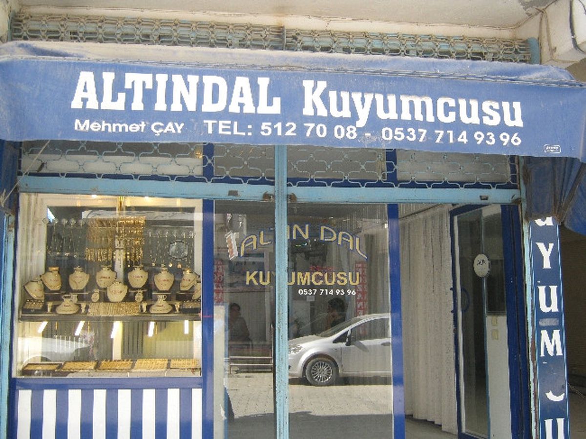 Hatay\'da Kuyumcu Soygunu