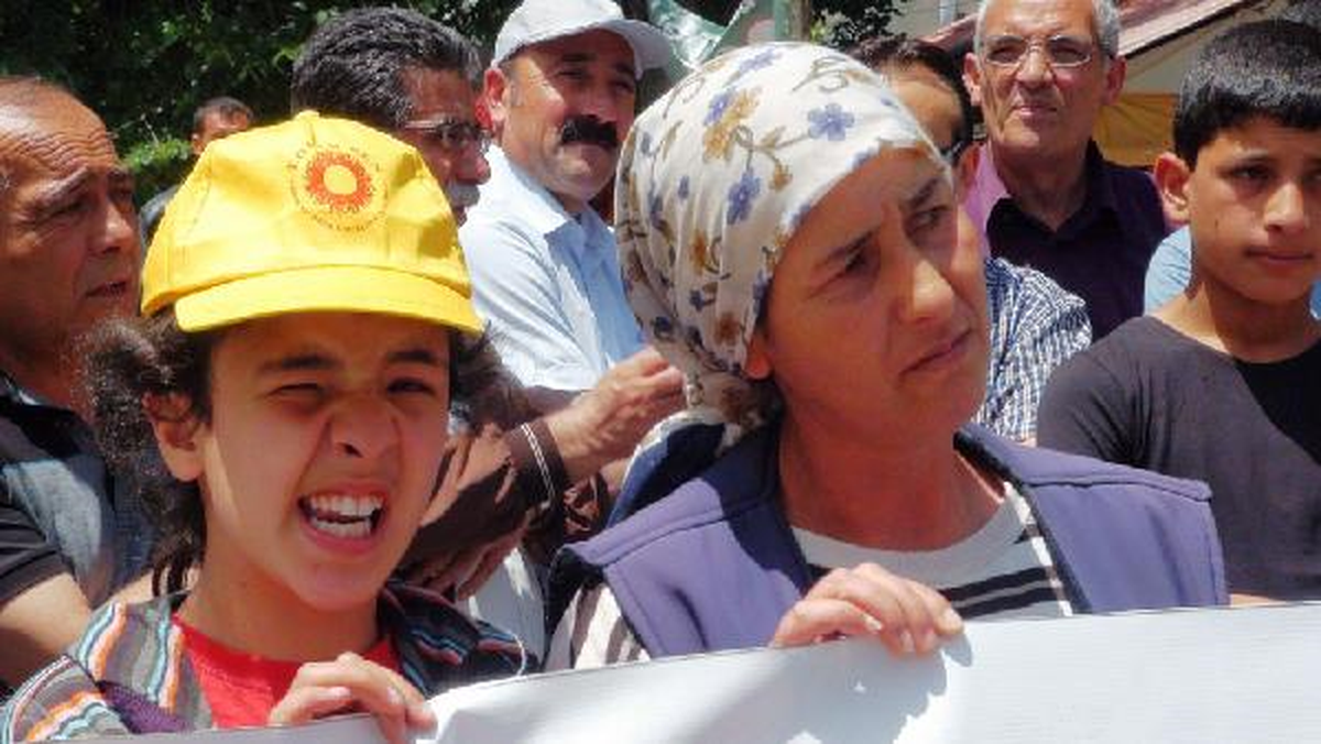 Hatun Güzel, Eylemcileri Şaşırttı