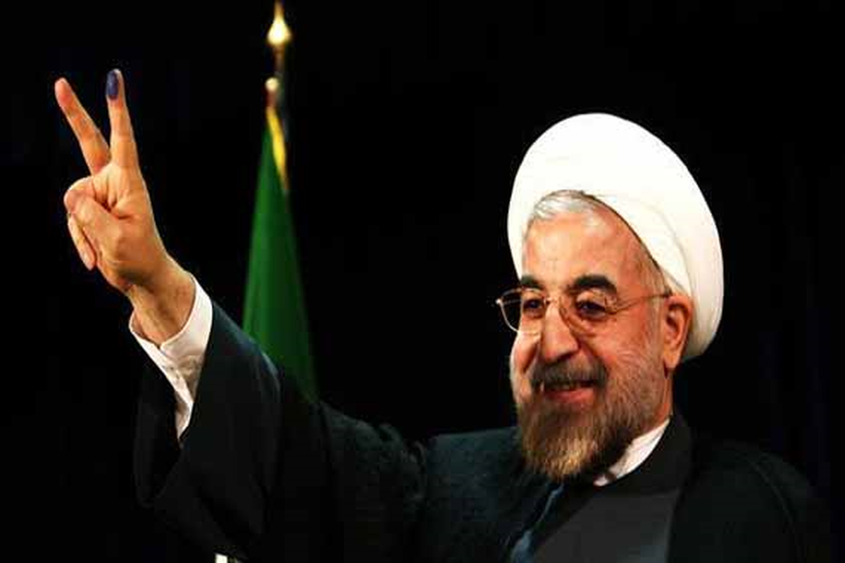 İran Cumhurbaşkanı Ruhani Çalışmalarına Başladı