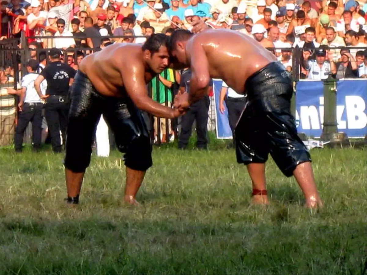 Kırkpınar Aşkı Engel Tanımıyor