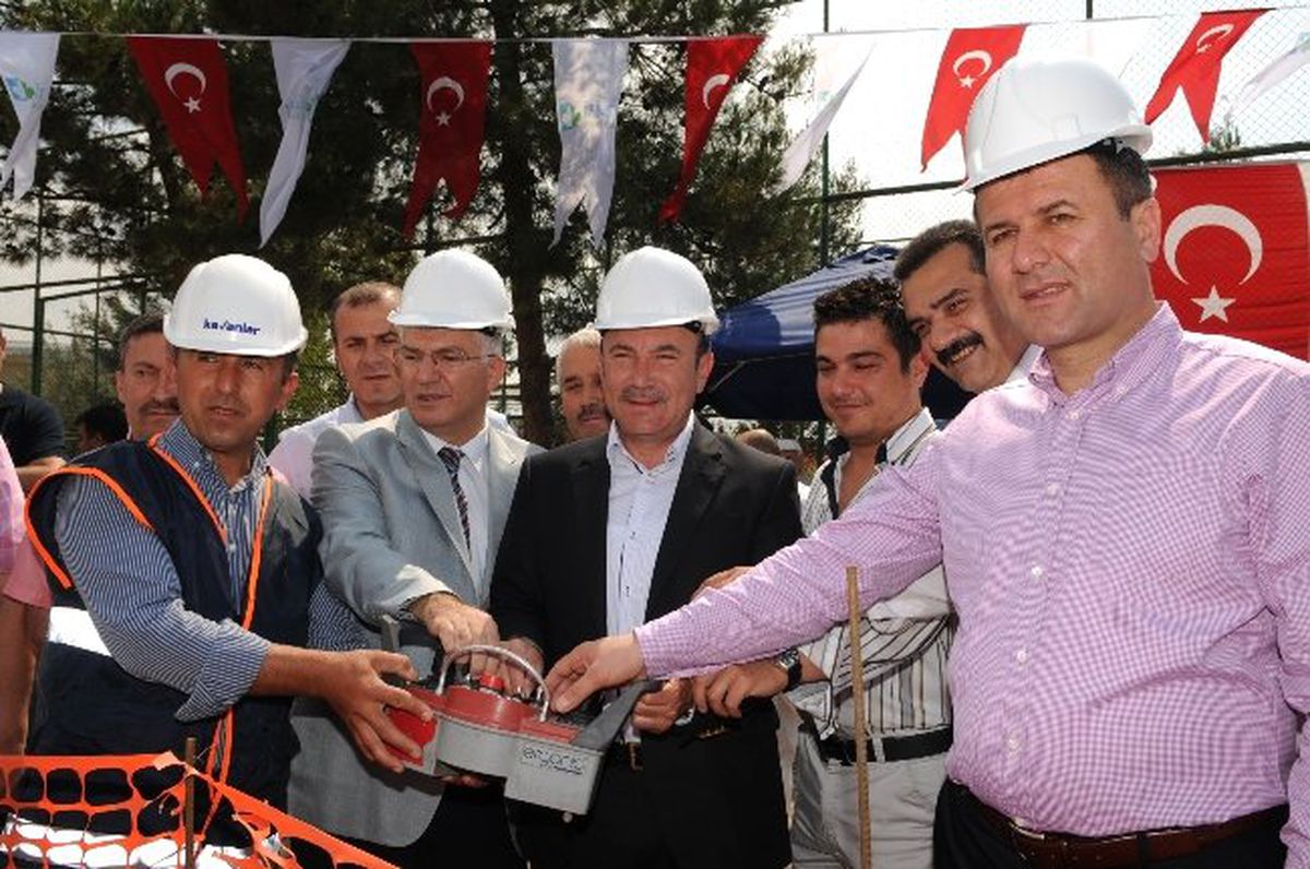Körfez Mahalle Konağının Temeli Atıldı
