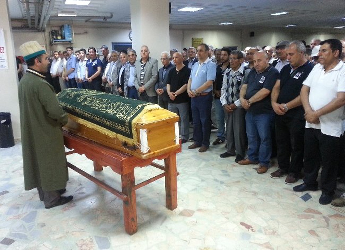 Metan Gazından Ölen Mustafa Öztürk Toprağa Verildi
