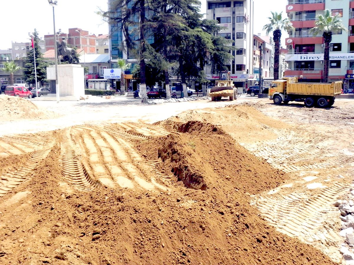 Belediye\'de Yeşillendirme Çalışmaları Başladı
