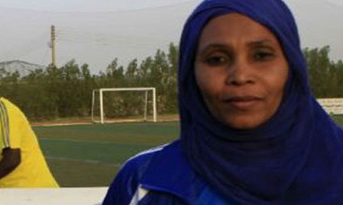 Sudan\'ın "Kaptan" Lakaplı Kadın Teknik Direktörü Hafzallah