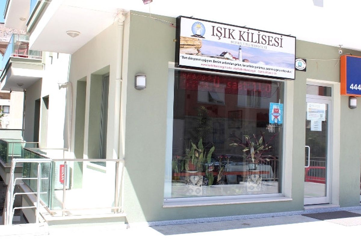 Urla Işık Kilisesi\'nde Faaliyetler Başladı