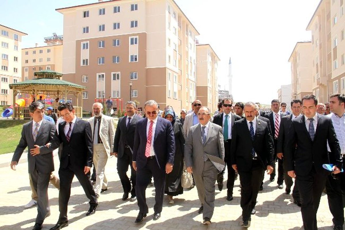 Atalay\'dan Arınç\'ın \'İstifa\' Haberine Yalanlama