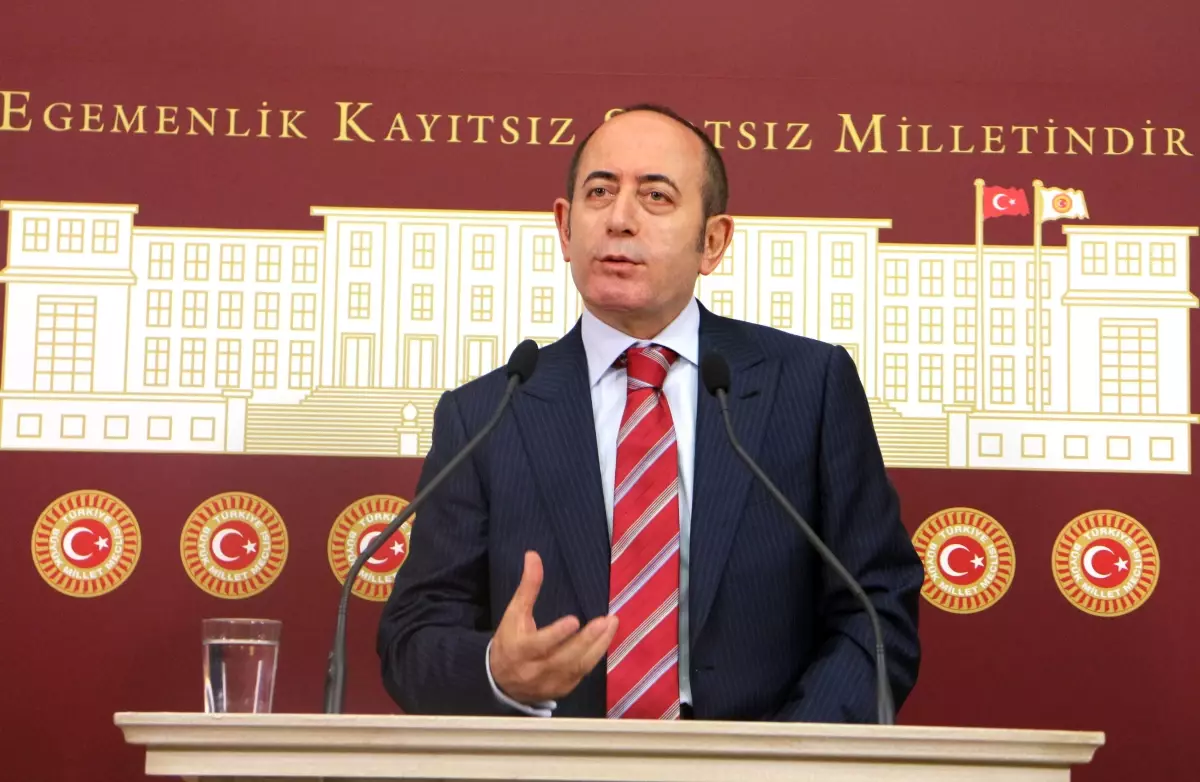 CHP\'li Hamzaçebi "Demokratikleşme Programı" İçin Uzlaşma Komisyonu Kurulmasını İstedi