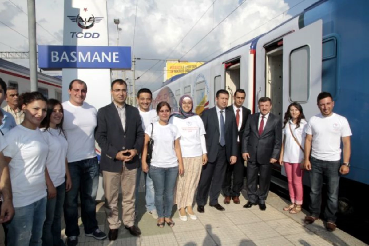 Efeler Gençlik Treni, İzmir\'den Yola Çıktı