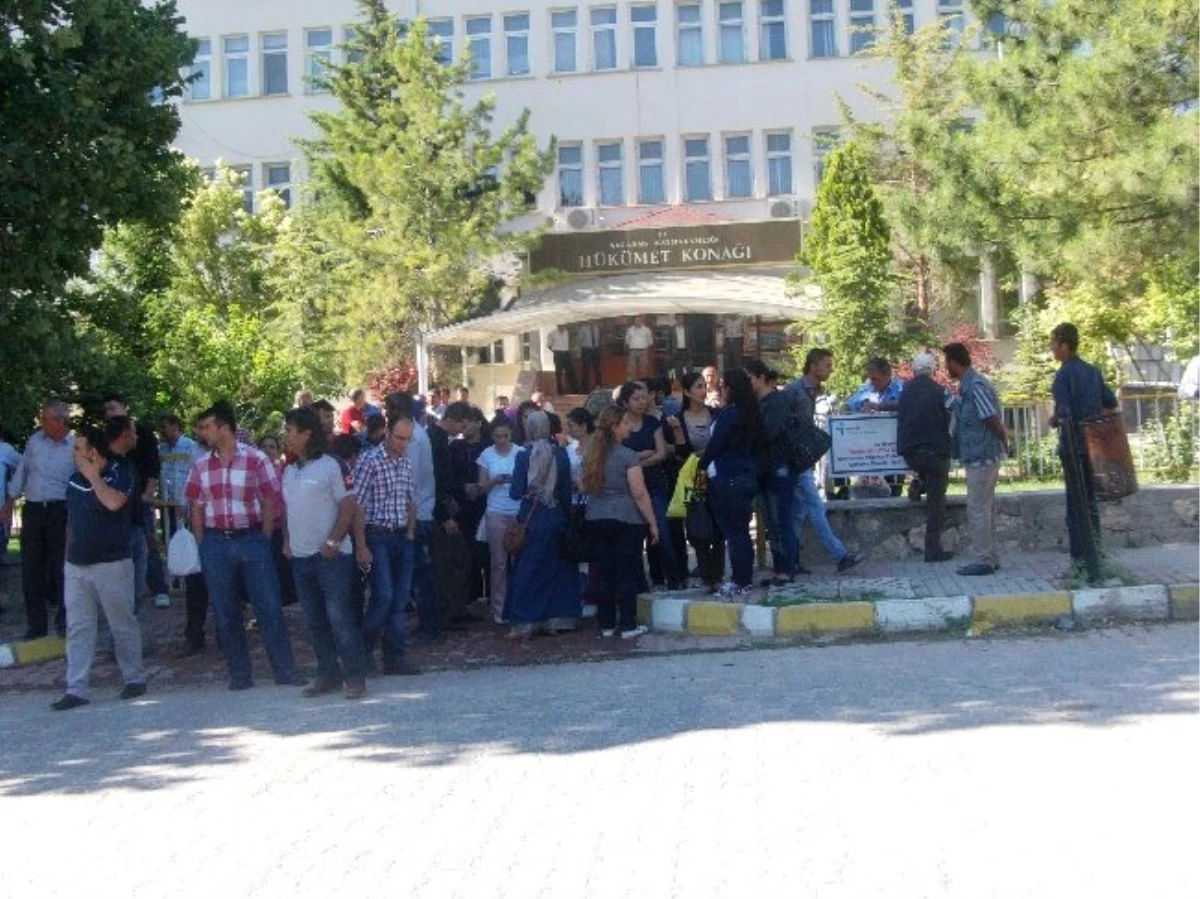 İlçeye Belediye Otobüsünün Seferleri Başlatması Protesto Edildi