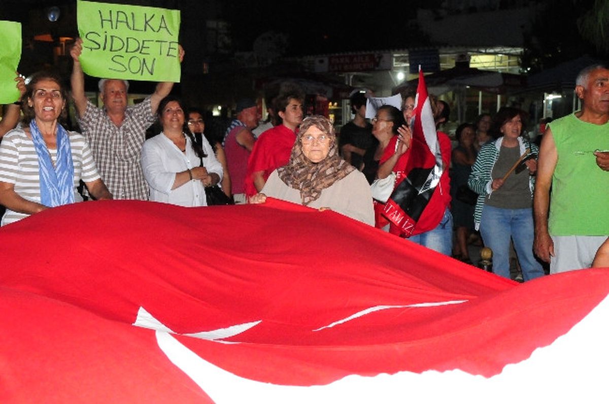 Küçükkuyu\'dan Gezi Parkına Destek