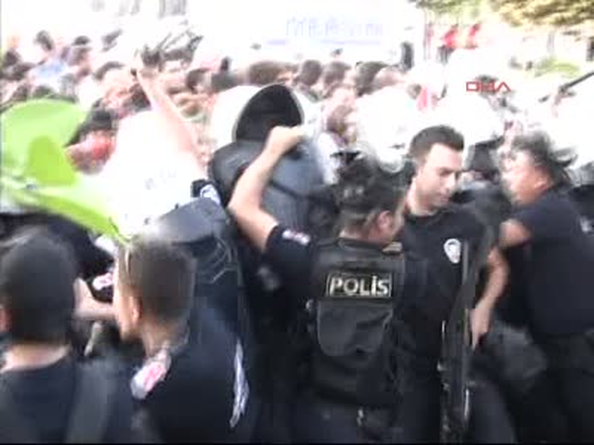 Mersin\'de Gezi Parkı Gerginliği