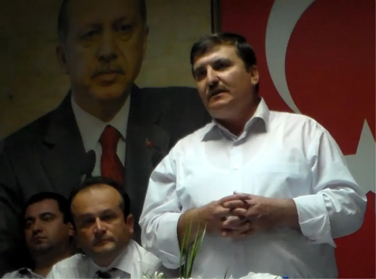 Müjdat Kahve Uzunköprü'de Partililerle Bir Araya Geldi