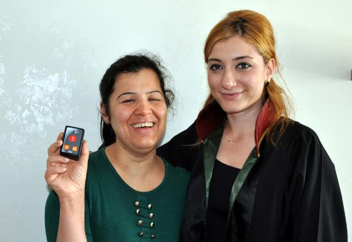 Ölüm Korkusuyla Yaşayan Kadına Panik Butonu