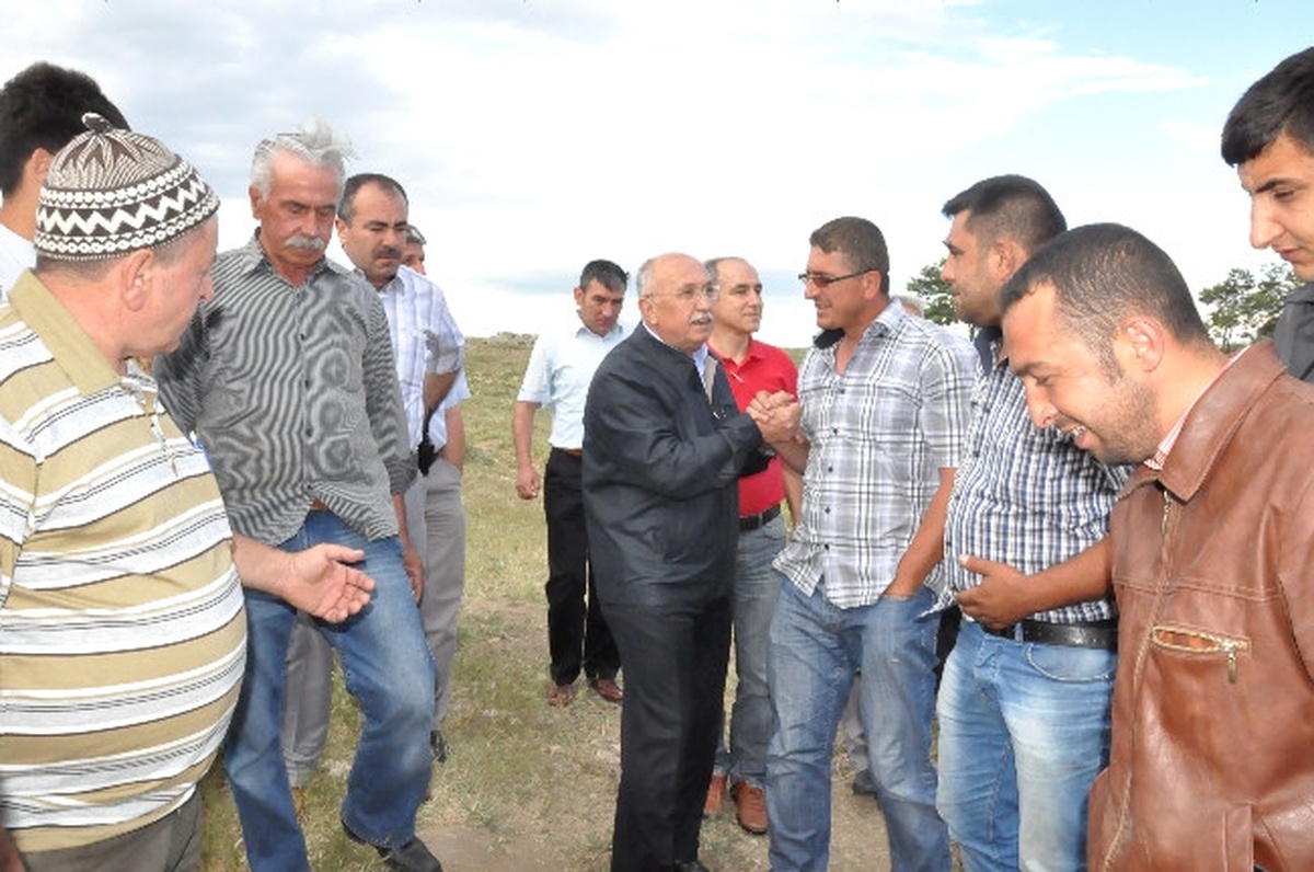 Parmakören Mahallesi\'nde Su Kaynağı Bulundu