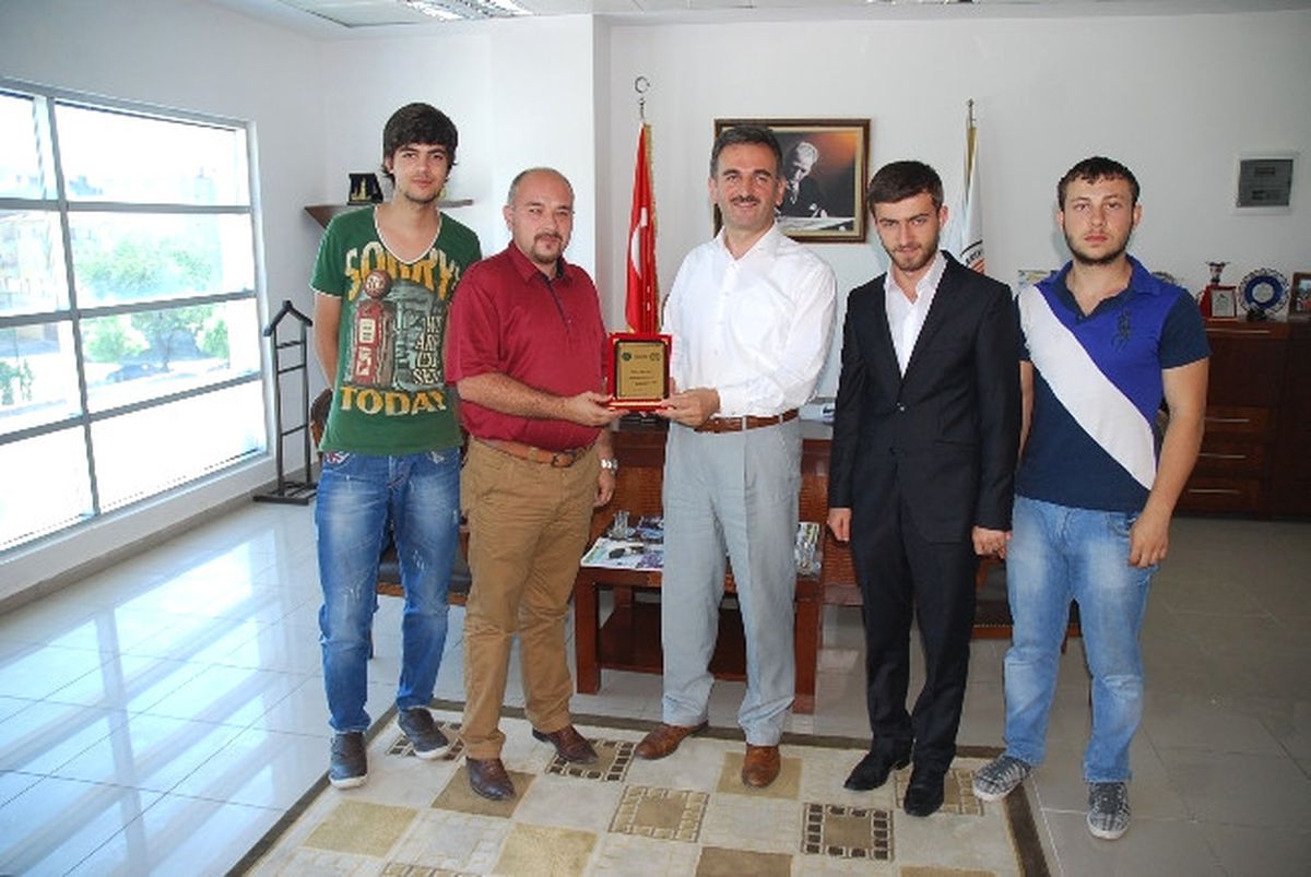 Projeksiyon Jestine Plaketli Teşekkür