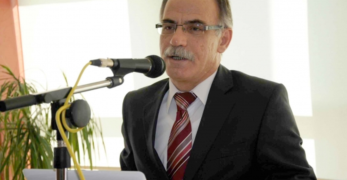 Rektör Akan\'dan "Ameliyathane" Açıklaması