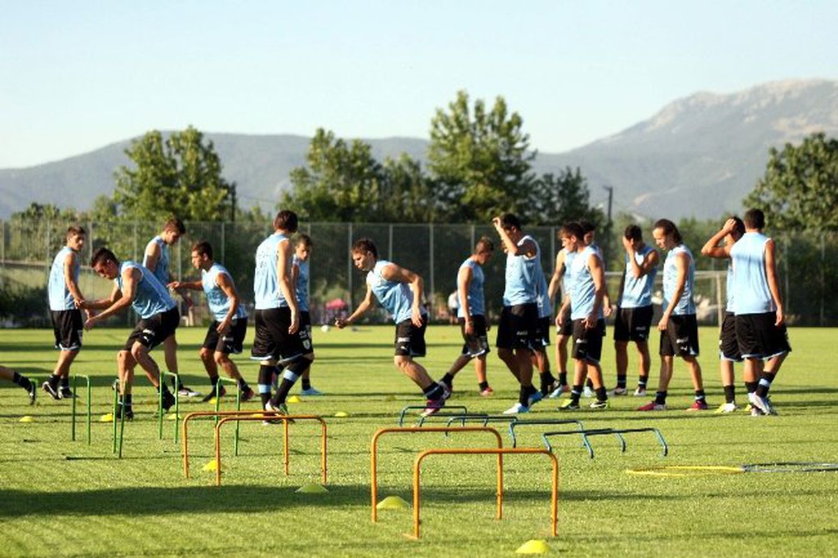 Uruguay Hocasından Muslera ve Lugano Yorumu