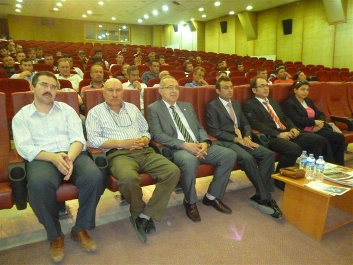 Yeşilay\'dan \'Anlamlı\' Konferans